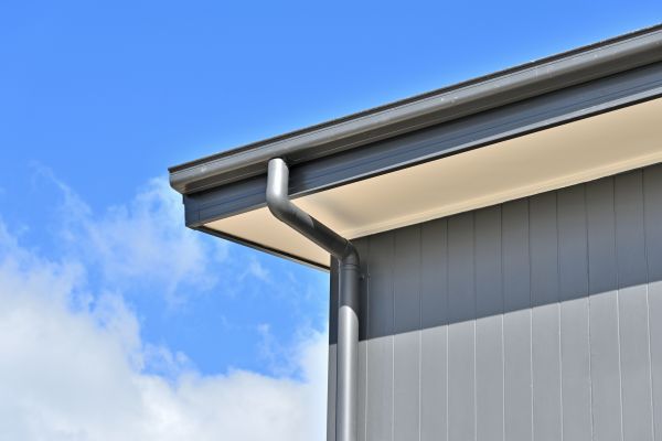 Commercial Gutter Installation in Valencia