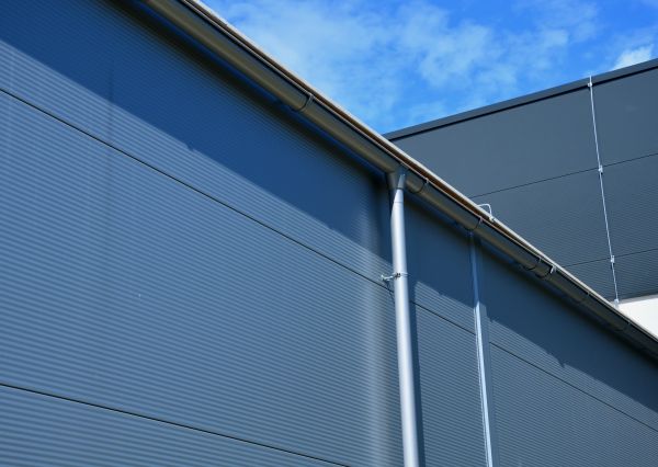Commercial Gutter Replacement in Valencia