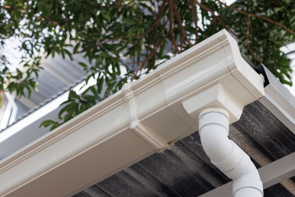 Cost of House Gutter Installation in Valencia