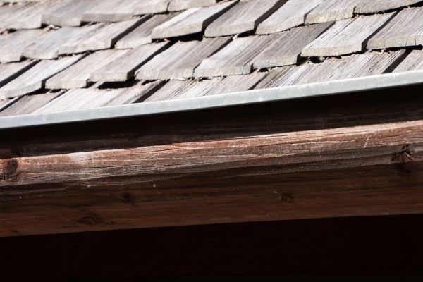 Wood Rain Gutter Installation in Valencia